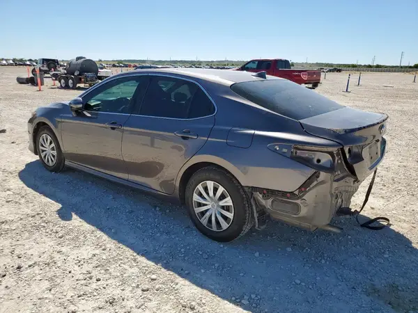 4T1C31AK0NU595096 2022 TOYOTA CAMRY - Image 2