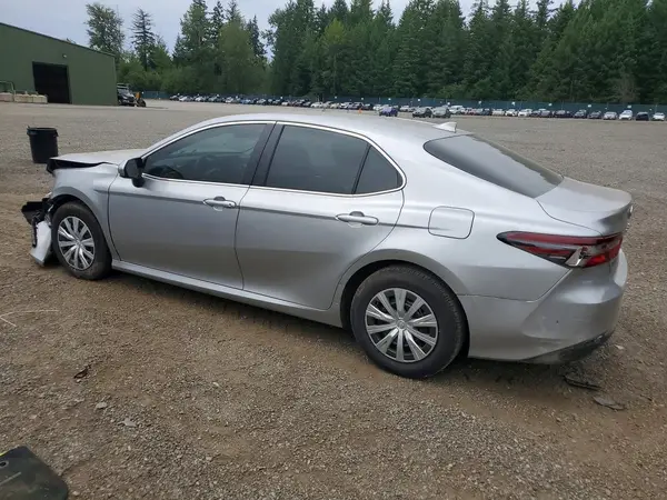 4T1C31AK0NU598614 2022 TOYOTA CAMRY - Image 2
