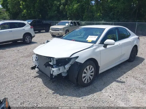 4T1C31AK0PU055816 2023 TOYOTA CAMRY - Image 2