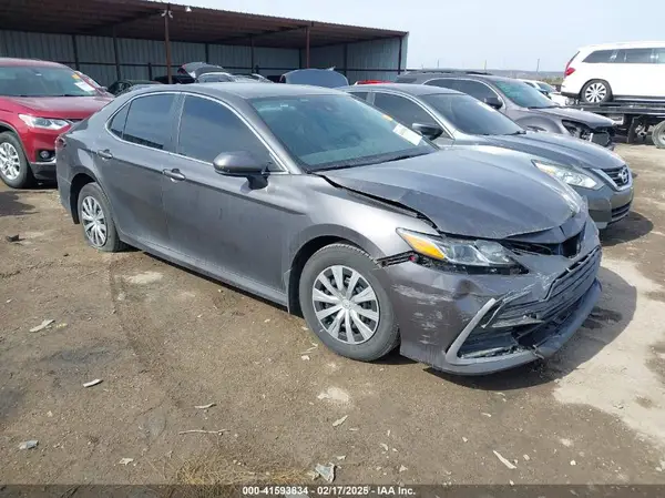 4T1C31AK0PU603264 2023 TOYOTA CAMRY - Image 1