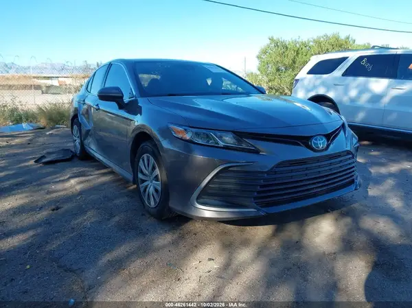 4T1C31AK0PU610635 2023 TOYOTA CAMRY - Image 1