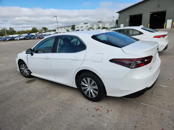 4T1C31AK0PU614488 2023 TOYOTA CAMRY - Image 2