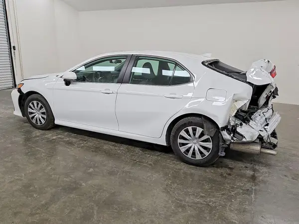 4T1C31AK0PU615172 2023 TOYOTA CAMRY - Image 2