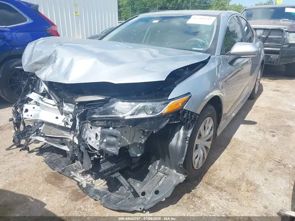 4T1C31AK0RU059853 2024 TOYOTA CAMRY - Image 2