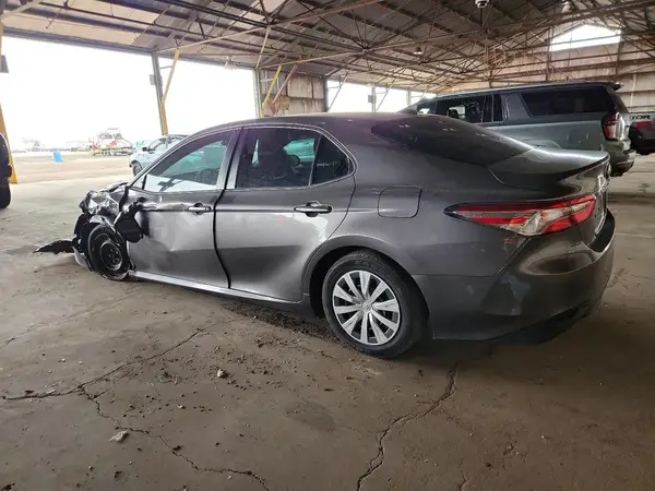 4T1C31AK1LU019076 2020 TOYOTA CAMRY - Image 2