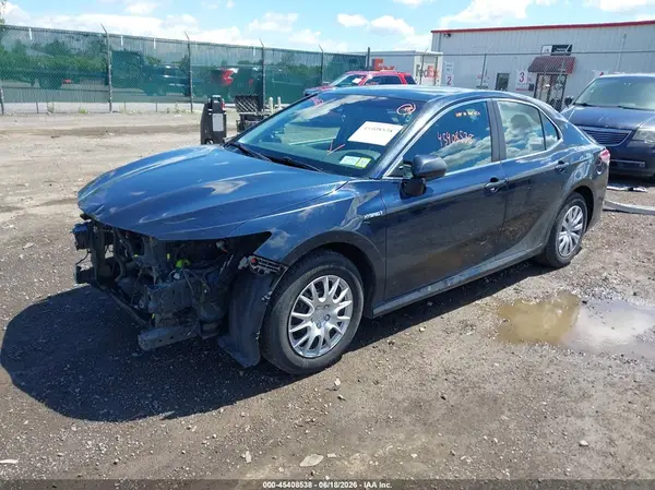 4T1C31AK1LU520985 2020 TOYOTA CAMRY - Image 2