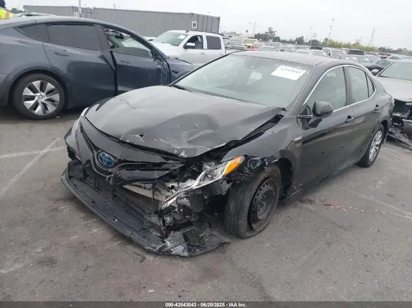 4T1C31AK1LU522803 2020 TOYOTA CAMRY - Image 2