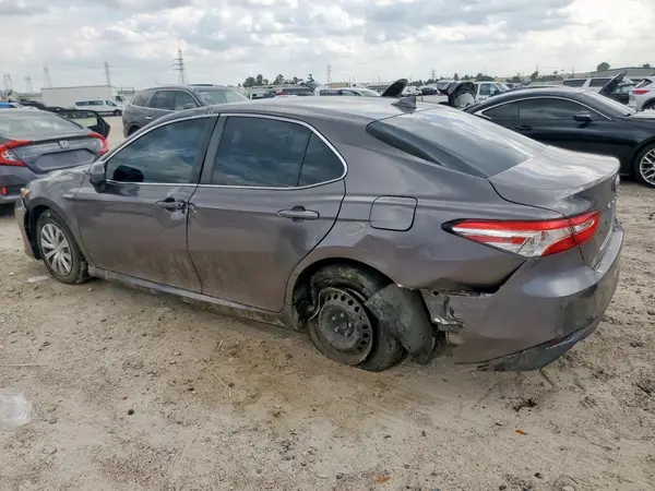 4T1C31AK1LU527399 2020 TOYOTA CAMRY - Image 2