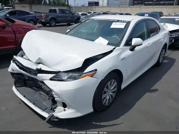 4T1C31AK1LU538063 2020 TOYOTA CAMRY - Image 2