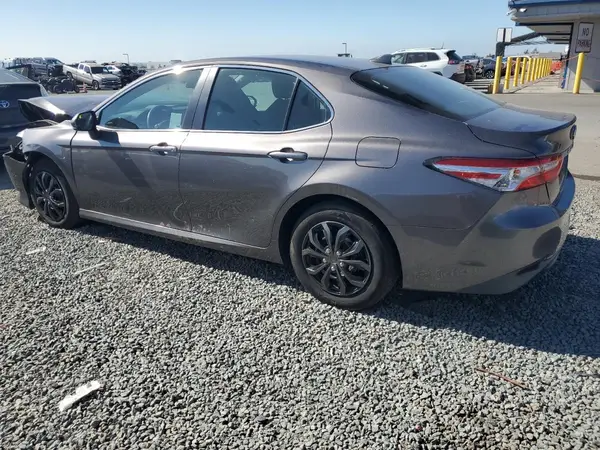 4T1C31AK1LU540086 2020 TOYOTA CAMRY - Image 2