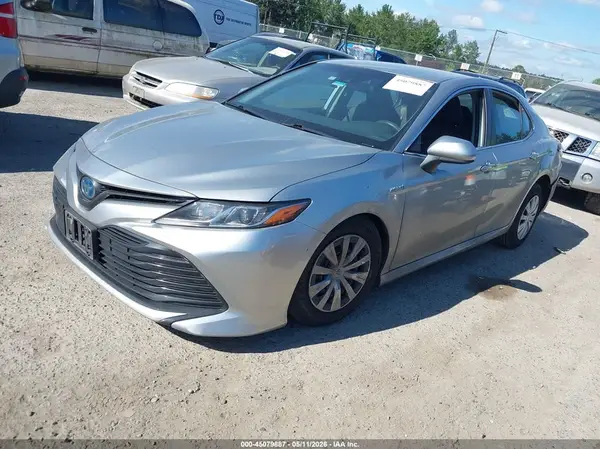 4T1C31AK1LU545711 2020 TOYOTA CAMRY - Image 2