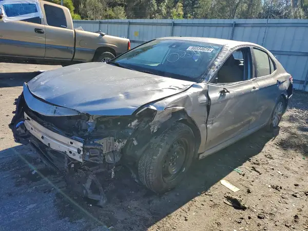 4T1C31AK1MU029821 2021 TOYOTA CAMRY - Image 1