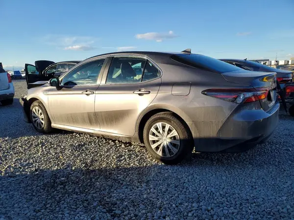 4T1C31AK1MU550960 2021 TOYOTA CAMRY - Image 2