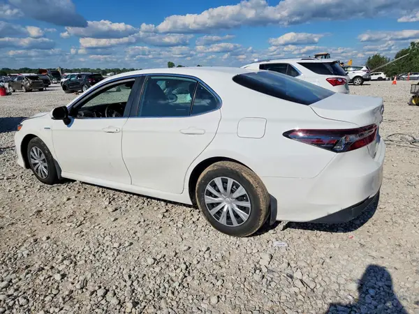 4T1C31AK1MU553003 2021 TOYOTA CAMRY - Image 2