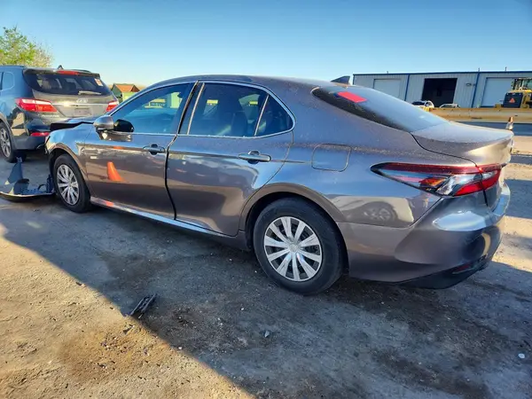 4T1C31AK1MU556449 2021 TOYOTA CAMRY - Image 2