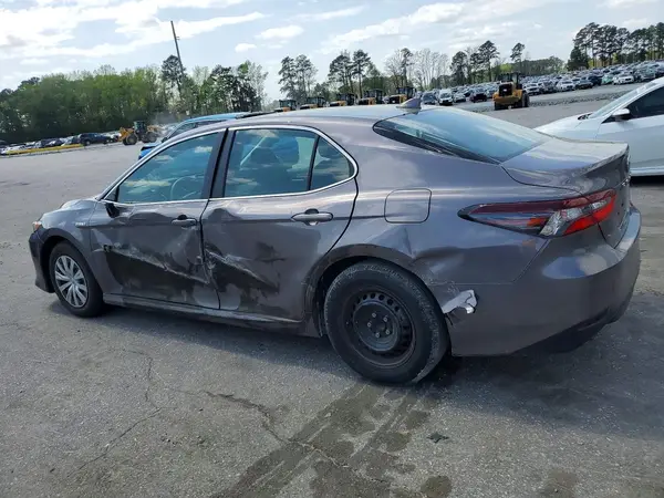 4T1C31AK1MU564003 2021 TOYOTA CAMRY - Image 2