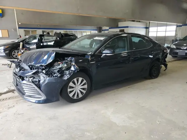 4T1C31AK1MU568147 2021 TOYOTA CAMRY - Image 1