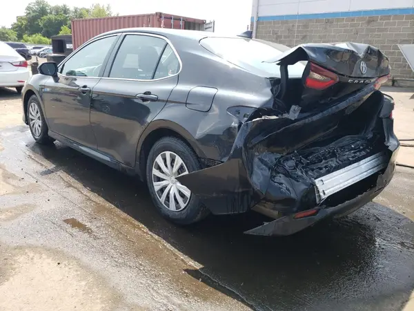 4T1C31AK1NU571647 2022 TOYOTA CAMRY - Image 2
