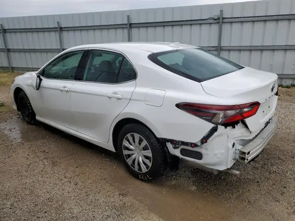 4T1C31AK1NU578193 2022 TOYOTA CAMRY - Image 2