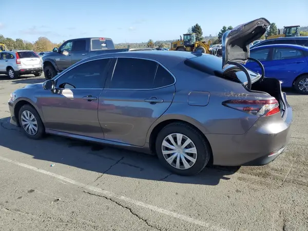 4T1C31AK1NU580557 2022 TOYOTA CAMRY - Image 2