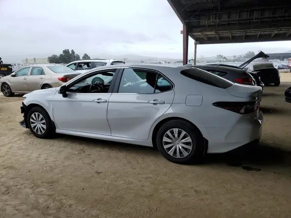 4T1C31AK1RU070506 2024 TOYOTA CAMRY - Image 2