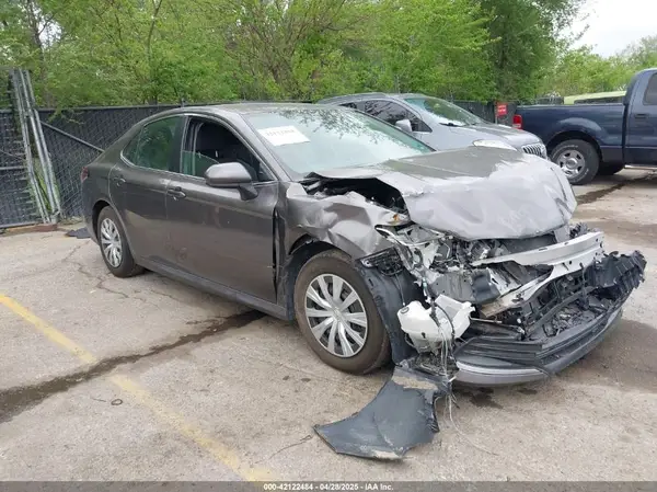 4T1C31AK1RU074409 2024 TOYOTA CAMRY - Image 1