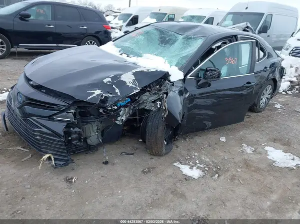4T1C31AK2LU019359 2020 TOYOTA CAMRY - Image 2