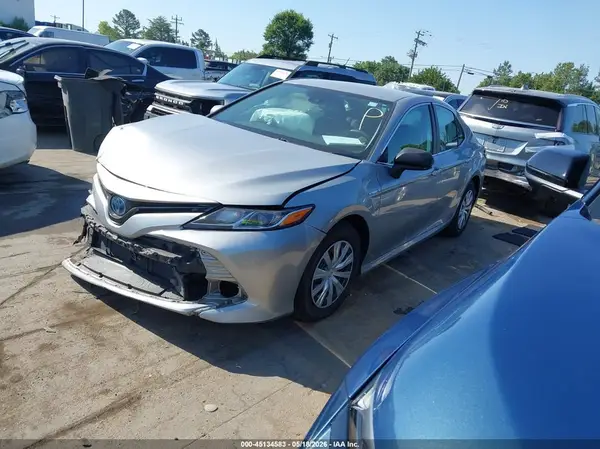4T1C31AK2LU019510 2020 TOYOTA CAMRY - Image 2