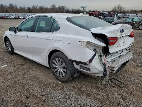 4T1C31AK2LU518940 2020 TOYOTA CAMRY - Image 2