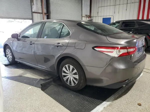 4T1C31AK2LU525600 2020 TOYOTA CAMRY - Image 2