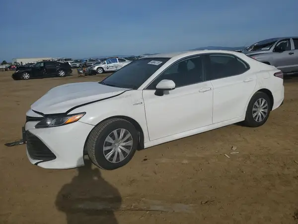 4T1C31AK2LU528030 2020 TOYOTA CAMRY - Image 1