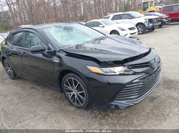 4T1C31AK2LU538685 2020 TOYOTA CAMRY - Image 1