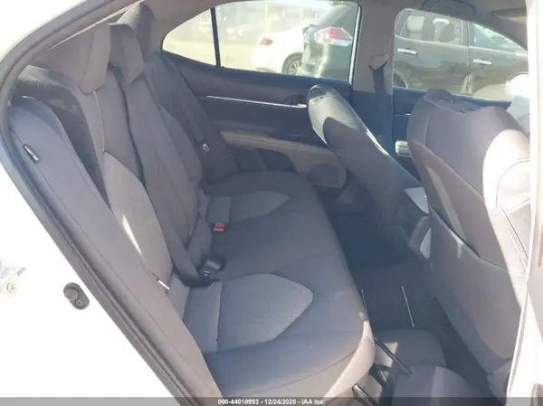4T1C31AK2MU022702 2021 TOYOTA CAMRY - Image 8