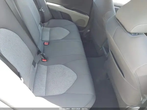 4T1C31AK2MU024255 2021 TOYOTA CAMRY - Image 8