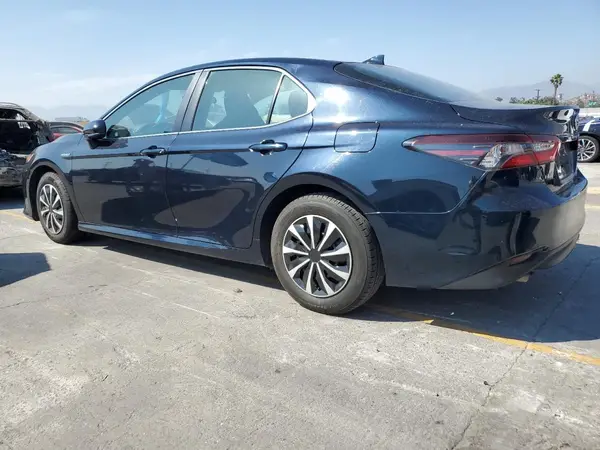 4T1C31AK2MU031951 2021 TOYOTA CAMRY - Image 2