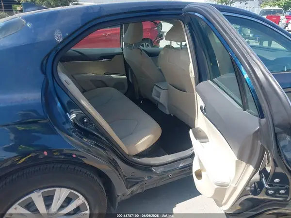 4T1C31AK2MU551325 2021 TOYOTA CAMRY - Image 8