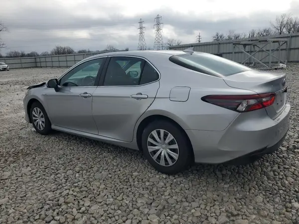 4T1C31AK2MU565533 2021 TOYOTA CAMRY - Image 2