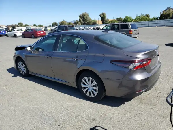 4T1C31AK2MU566326 2021 TOYOTA CAMRY - Image 2