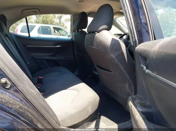 4T1C31AK2NU572063 2022 TOYOTA CAMRY - Image 8