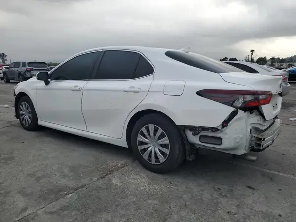 4T1C31AK2NU573391 2022 TOYOTA CAMRY - Image 2