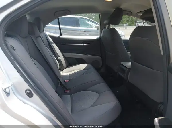 4T1C31AK2NU588909 2022 TOYOTA CAMRY - Image 8