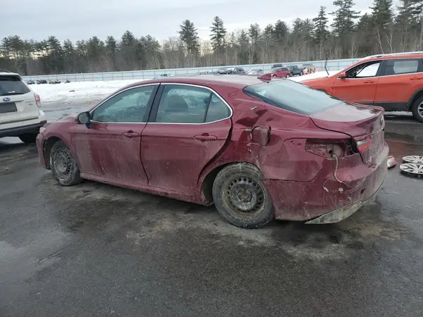 4T1C31AK2NU597657 2022 TOYOTA CAMRY - Image 2