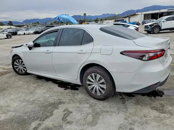 4T1C31AK2PU047183 2023 TOYOTA CAMRY - Image 2