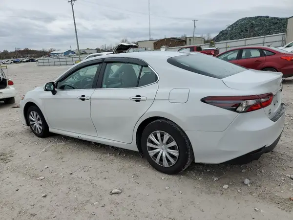 4T1C31AK2PU047782 2023 TOYOTA CAMRY - Image 2
