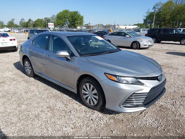 4T1C31AK2RU621221 2024 TOYOTA CAMRY - Image 1