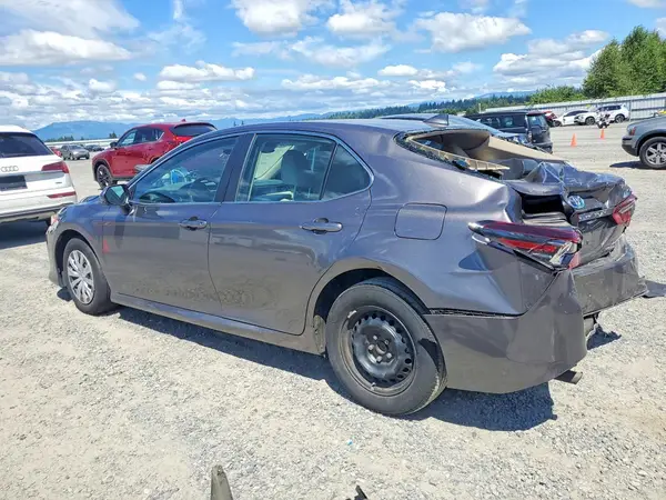 4T1C31AK2RU622868 2024 TOYOTA CAMRY - Image 2