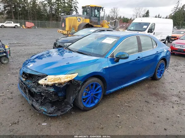 4T1C31AK3LU010766 2020 TOYOTA CAMRY - Image 2