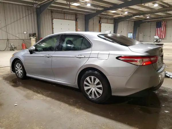 4T1C31AK3LU014025 2020 TOYOTA CAMRY - Image 2