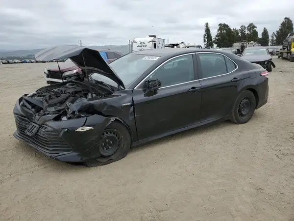 4T1C31AK3LU018060 2020 TOYOTA CAMRY - Image 1