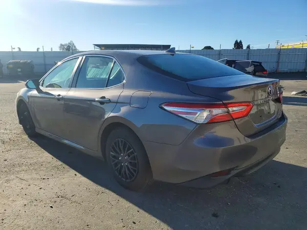 4T1C31AK3LU018317 2020 TOYOTA CAMRY - Image 2